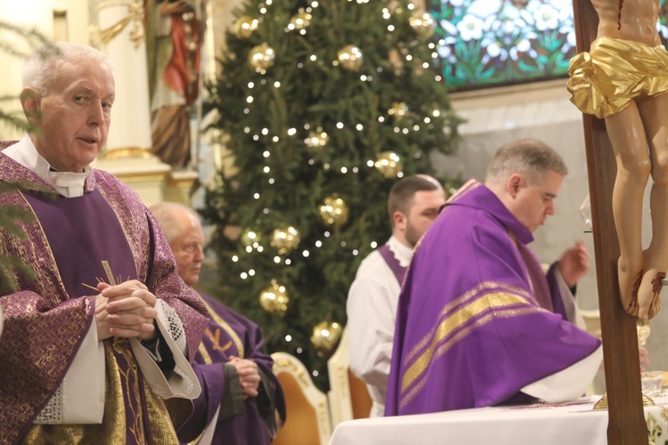 Ostatnie pożegnanie śp. Stefana Jakubowskiego, budowniczego kaplicy na Groniu Jana Pawła II