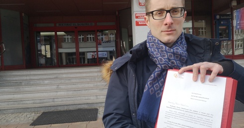 Katowice. Ponad 33 tys. podpisów w obronie prof. Budzyńskiej trafiło do rektora UŚ