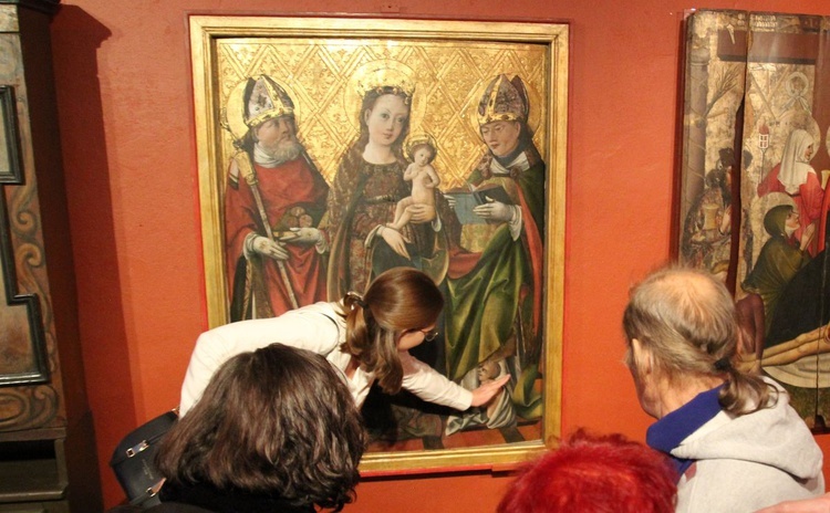 "Sacra Conversazione" z Łękawicy w Muzeum Miejskim w Żywcu