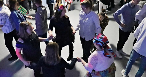 Bal integracyjny w "salezjanie"