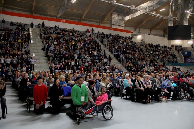 Tarnów. Forum Formacyjne "Moc obecności"