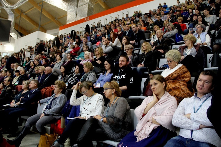 Tarnów. Forum Formacyjne "Moc obecności"