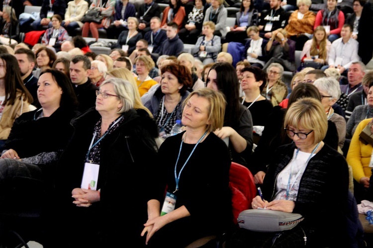 Tarnów. Forum Formacyjne "Moc obecności"