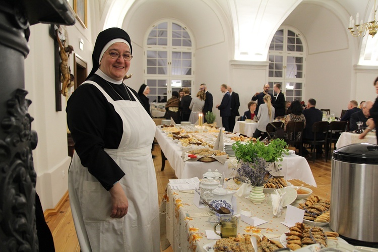 II Charytatywny Bal Karnawałowy u św. Jadwigi w Trzebnicy