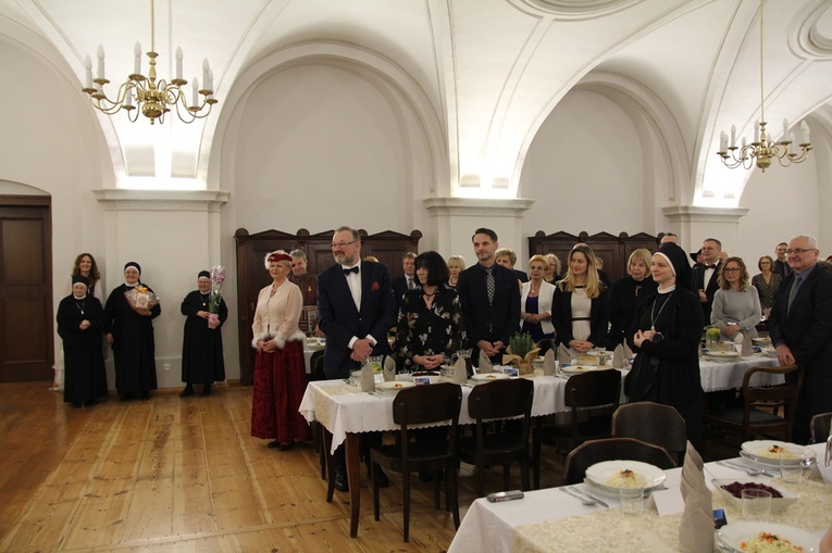 II Charytatywny Bal Karnawałowy u św. Jadwigi w Trzebnicy
