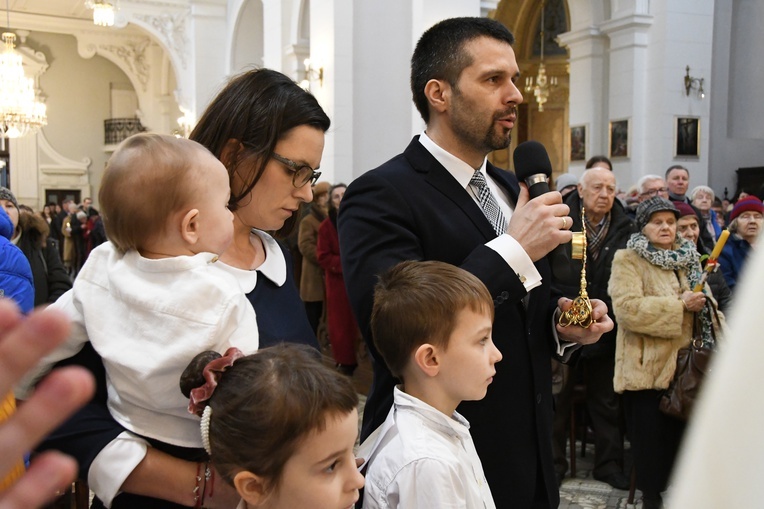 Święta lekarka zagościła na pl. Zbawiciela