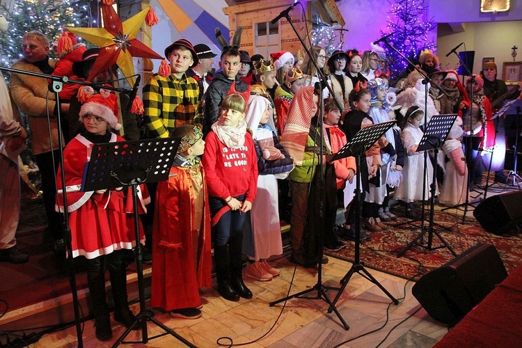 3. Kolędowanie "W Kamesznicy przy Gromnicy" - 2020