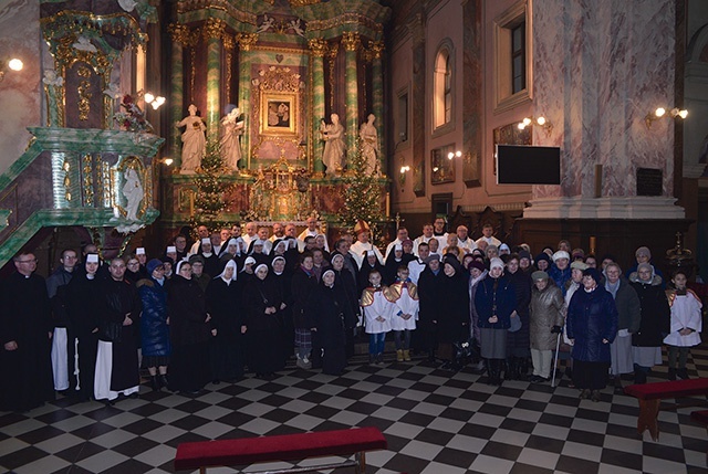 ▲	W dorocznym spotkaniu wzięło udział około 100 osób konsekrowanych z domów zakonnych z terenu diecezji radomskiej. 