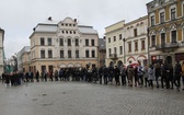 7. Polonez maturzystów z "Szybina" na cieszyńskim rynku - 2020