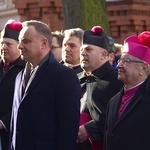 Prezydent RP odsłonił pamiątkowe tablice w Pucku cz. 1