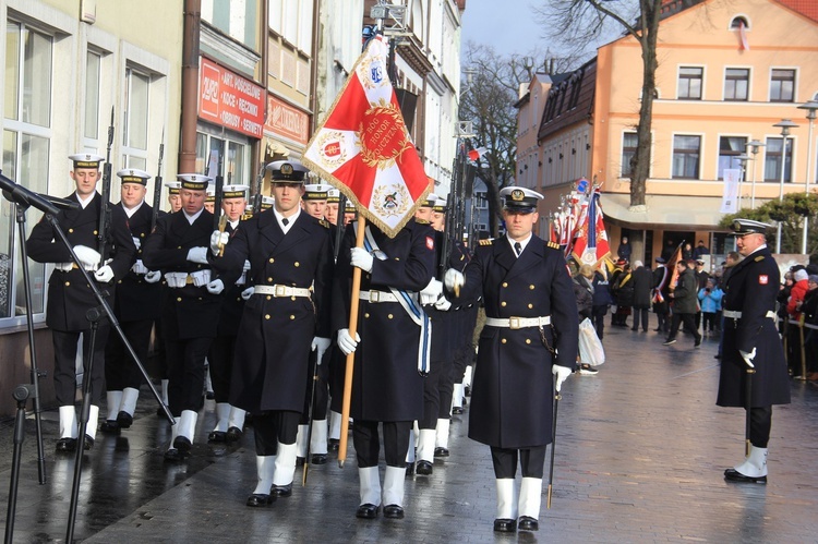 Prezydent RP odsłonił pamiątkowe tablice w Pucku cz. 2