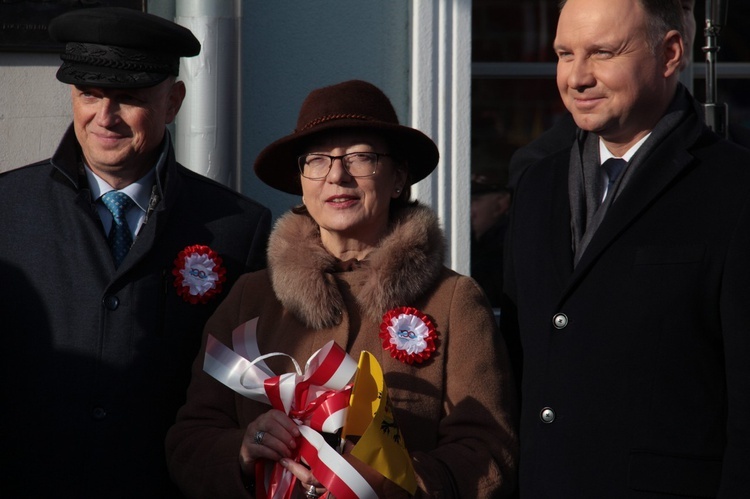 Prezydent RP odsłonił pamiątkowe tablice w Pucku cz. 2