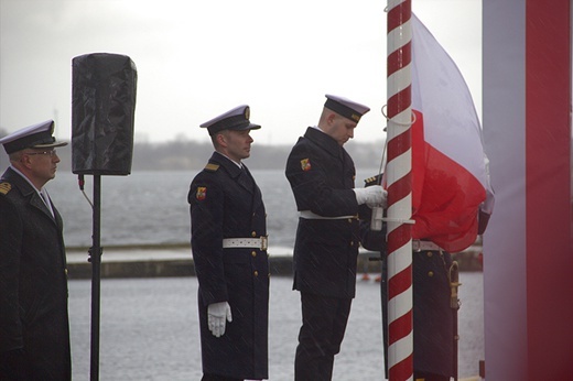 Prezydent Andrzej Duda w puckim porcie