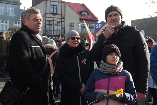 Prezydent Andrzej Duda w puckim porcie