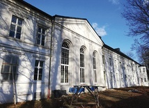 ▲	Gniazdo śląskich magnatów – widok od strony miasta.