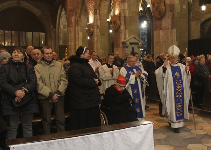 Dzień Chorego i 14. rocznica sakry biskupa Andrzeja Siemieniewskiego