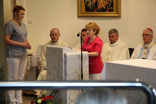 Rybnik - abp Skworc w szpitalu w Światowy Dzień Chorego