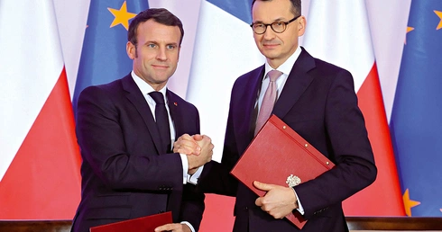 Prezydent Francji Emmanuel Macron i premier Polski Mateusz Morawiecki.
