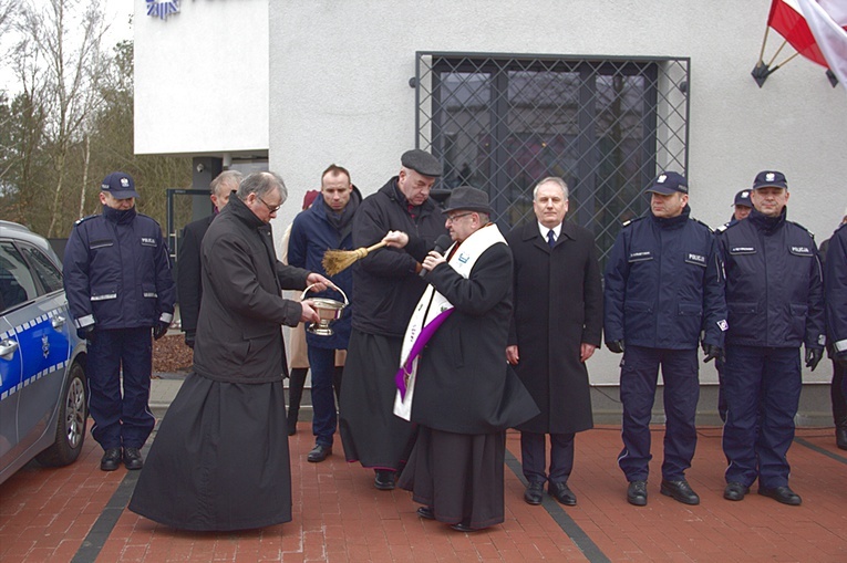 Policjanci z gdyńskiego Wiczlina w nowym komisariacie