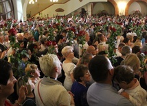 Nowy Sącz. Zakochani u św. Rity z różą i błogosławieństwem