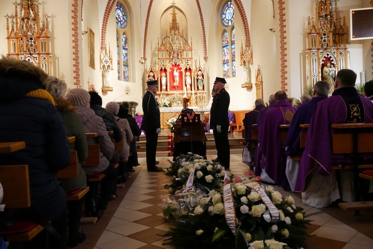 Pogrzeb śp. ks. kan. Franciszka Lisińskiego