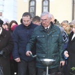 Ostatnie pożegnanie śp. ks. Marka Kuliga w Simoradzu