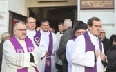 Ostatnie pożegnanie śp. ks. Marka Kuliga w Simoradzu
