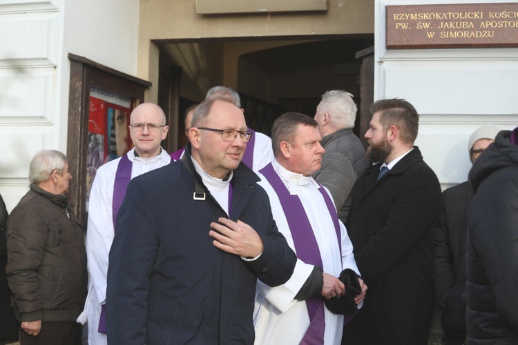 Ostatnie pożegnanie śp. ks. Marka Kuliga w Simoradzu