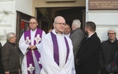 Ostatnie pożegnanie śp. ks. Marka Kuliga w Simoradzu
