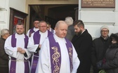 Ostatnie pożegnanie śp. ks. Marka Kuliga w Simoradzu