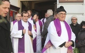 Ostatnie pożegnanie śp. ks. Marka Kuliga w Simoradzu