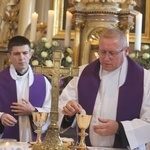 Ostatnie pożegnanie śp. ks. Marka Kuliga w Simoradzu