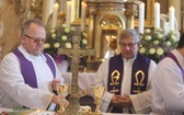 Ostatnie pożegnanie śp. ks. Marka Kuliga w Simoradzu