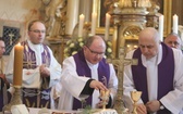 Ostatnie pożegnanie śp. ks. Marka Kuliga w Simoradzu