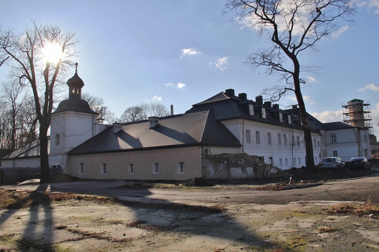 Pałac w Siemianowicach - odbudowa