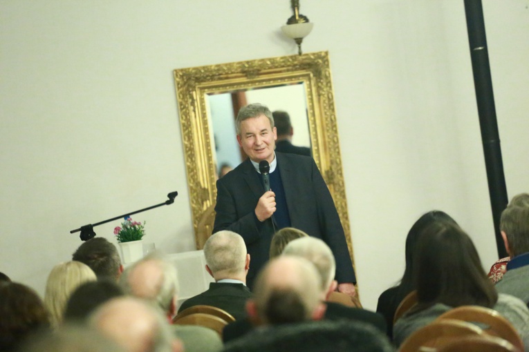 Ks. Marek Dziewiecki w Zabawie