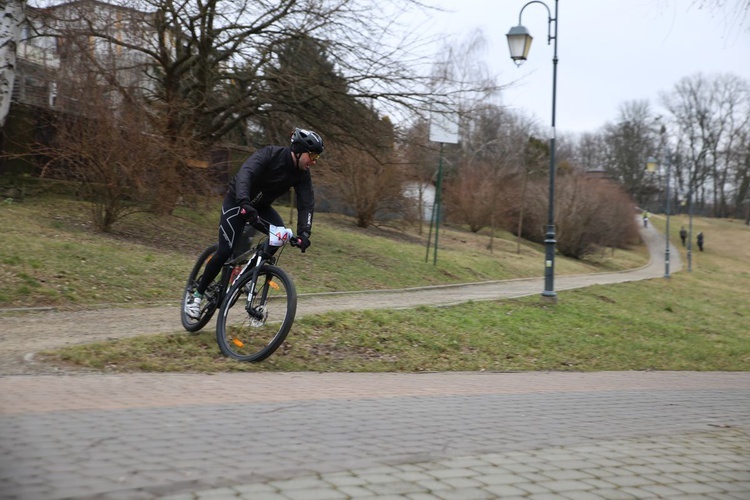 Zmagania triathlonistów 