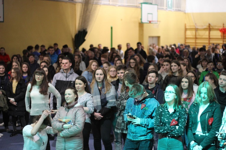 Pustków-Osiedle. Walentynka dla Jezusa 2020