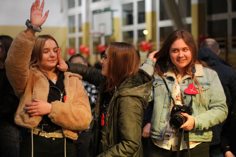 Pustków-Osiedle. Walentynka dla Jezusa 2020
