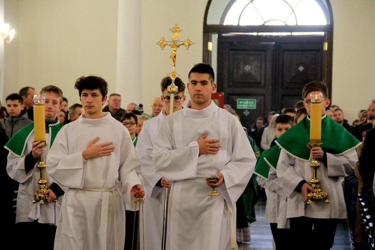 Okulice. Wprowadzenie relikwii bł. Edmunda Bojanowskiego