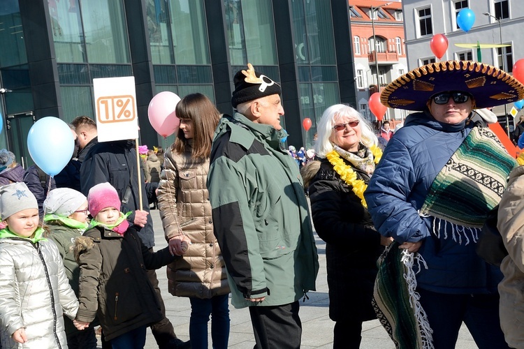 Karnawałowy korowód Fundacji "Dom"