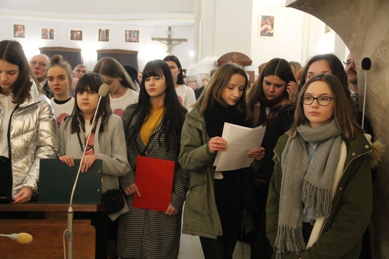 Dąbrowa Tarnowska. Peregrynacja relikwii św. Jana Pawła II