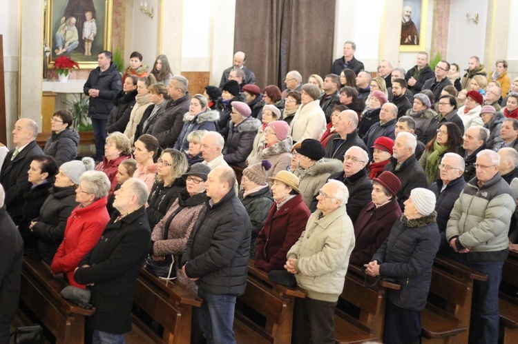 Dąbrowa Tarnowska. Peregrynacja relikwii św. Jana Pawła II