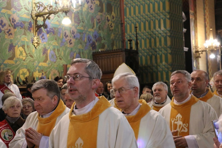 Jubileusz stulecia bazyliki franciszkanów w Krakowie