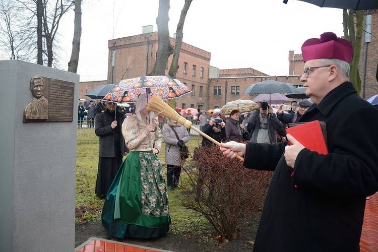 Racibórz. Upamiętnienie bł. ks. Ryszarda Henkesa