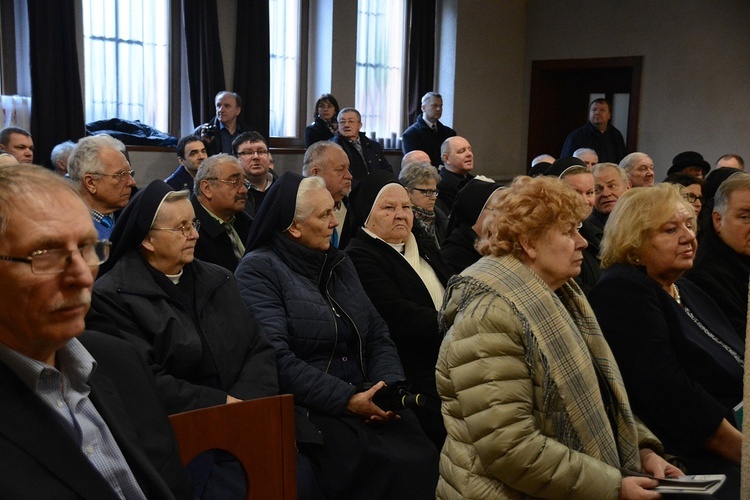 Racibórz. Upamiętnienie bł. ks. Ryszarda Henkesa