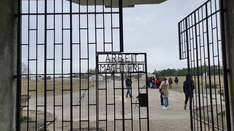 Pielgrzymka w rocznicę śmierci ks. Alberta Willimskiego - męczennika z KL Sachsenhausen