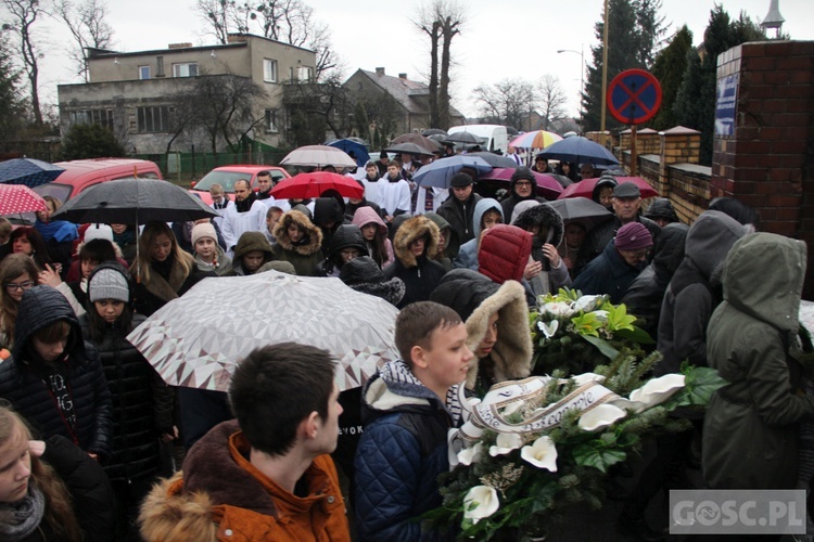 Ostatnie pożegnanie śp. ks. Andrzeja Tarabuły