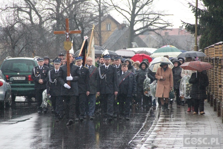 Ostatnie pożegnanie śp. ks. Andrzeja Tarabuły