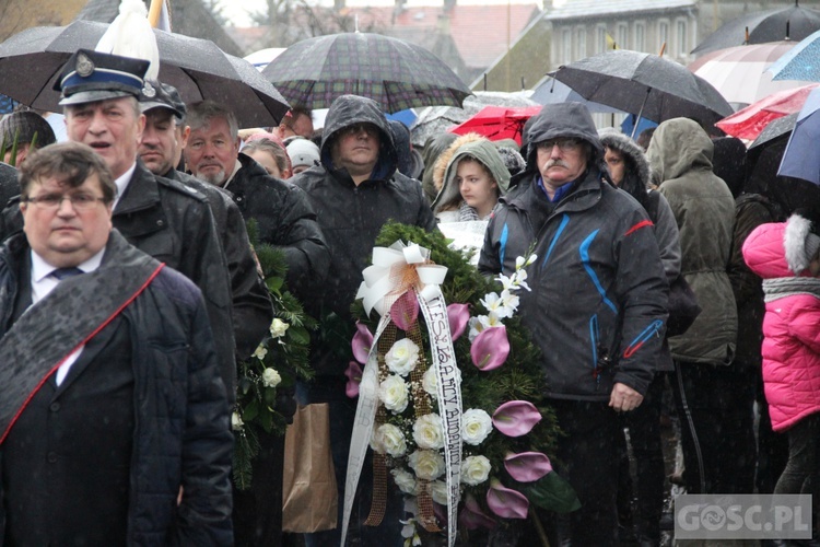 Ostatnie pożegnanie śp. ks. Andrzeja Tarabuły